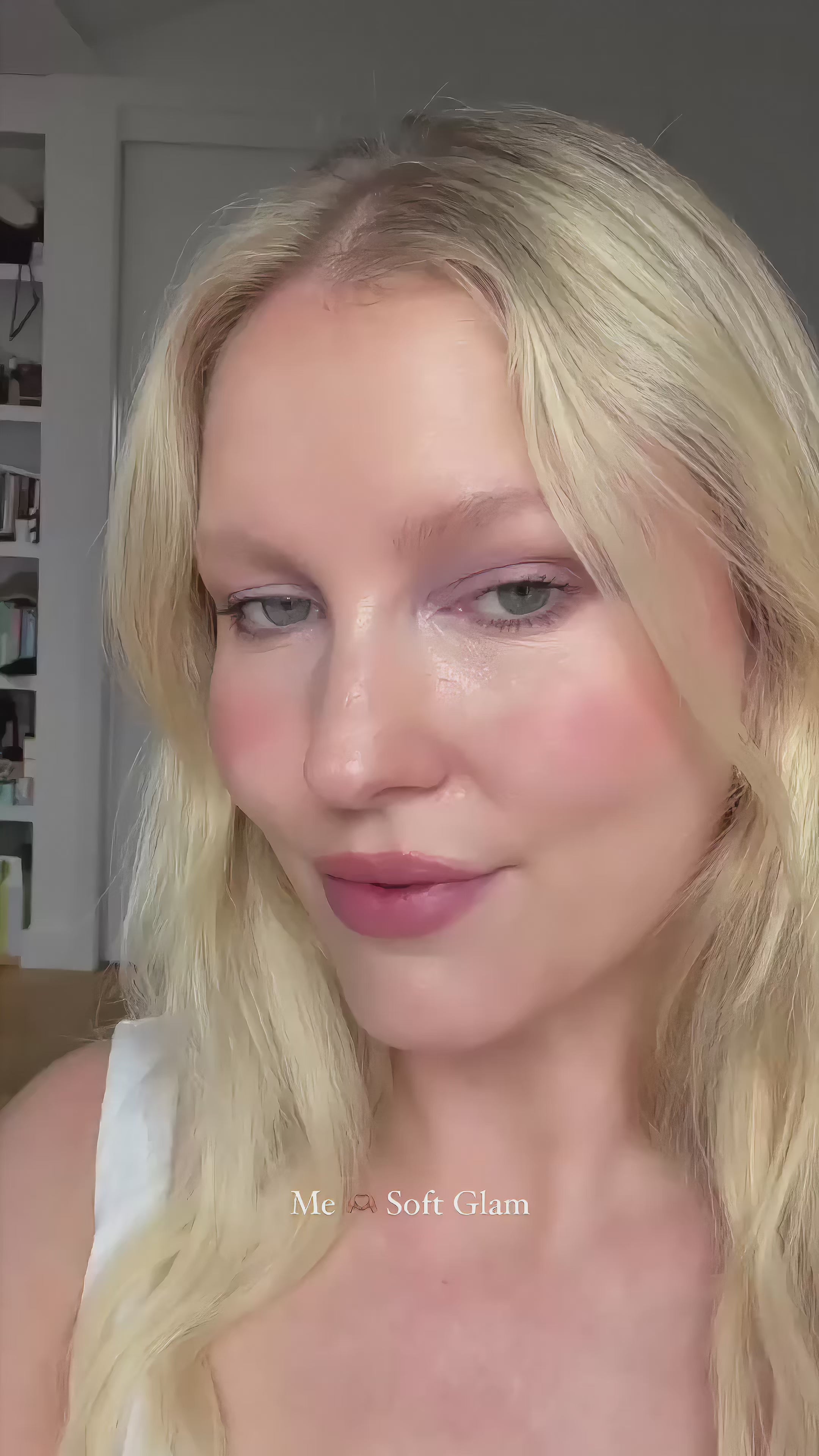 Load video: Lazy Girl Makeup