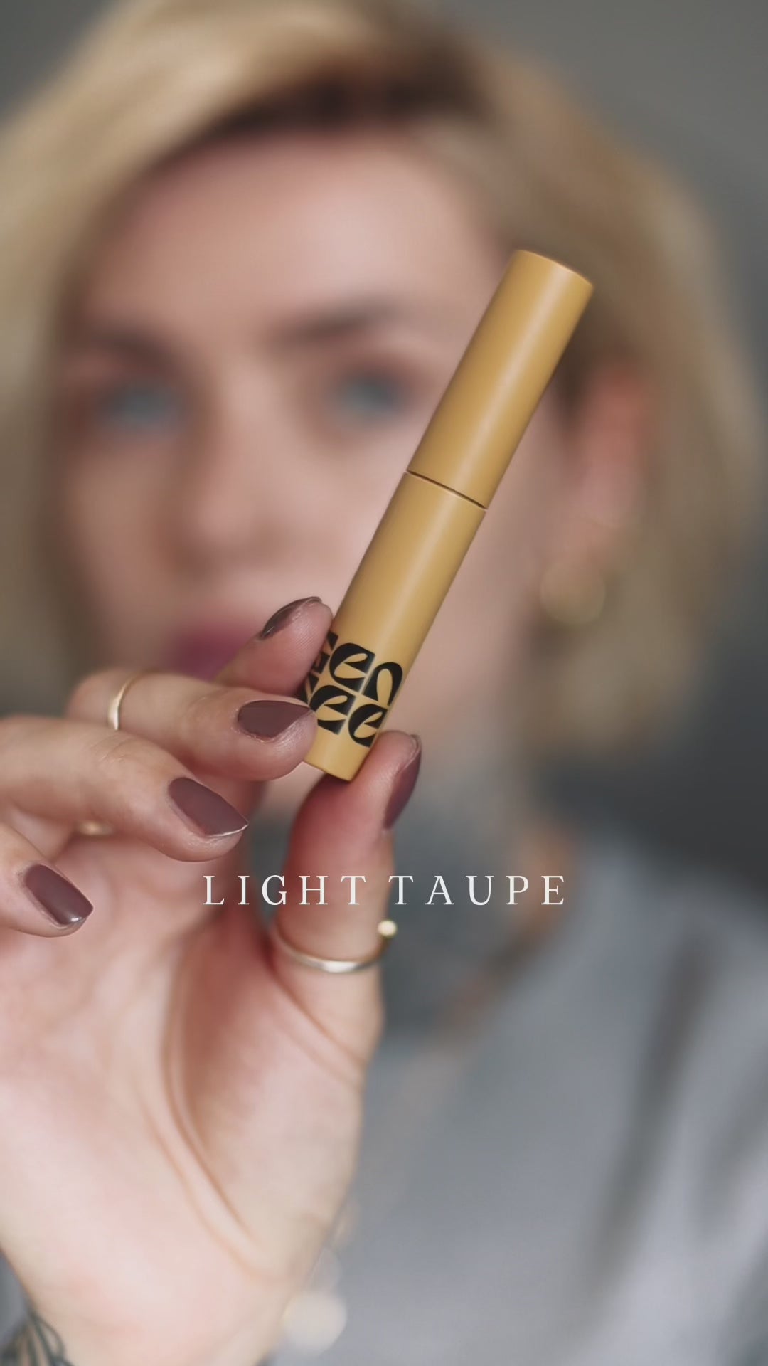 Load video: Smokey Eye Night Glam