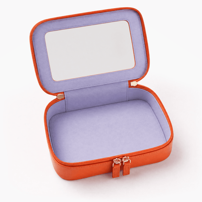 Case Closed Beauty Cube - Thumbnail Image: 4