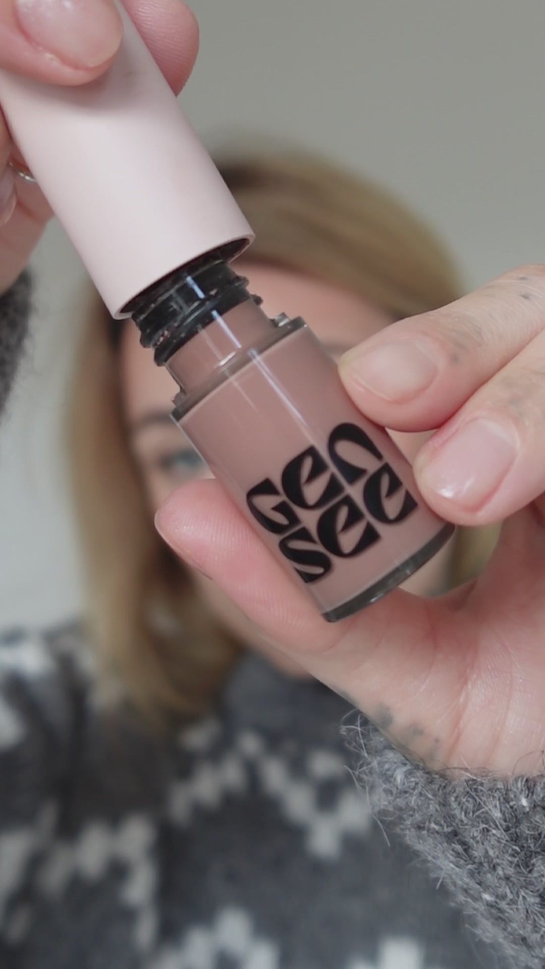 Load video: Rose Water Variant 4