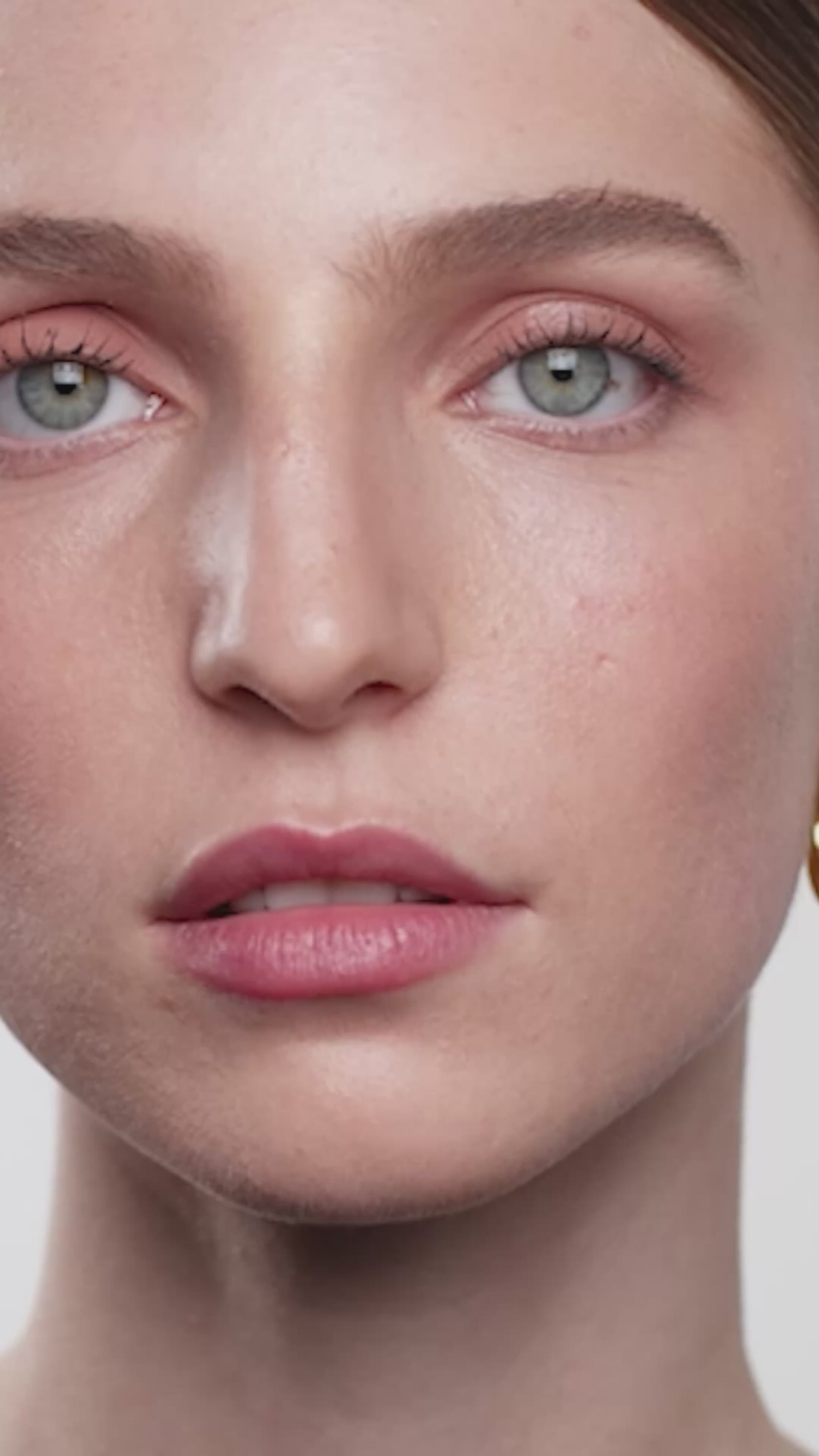 Load video: 52783984673138