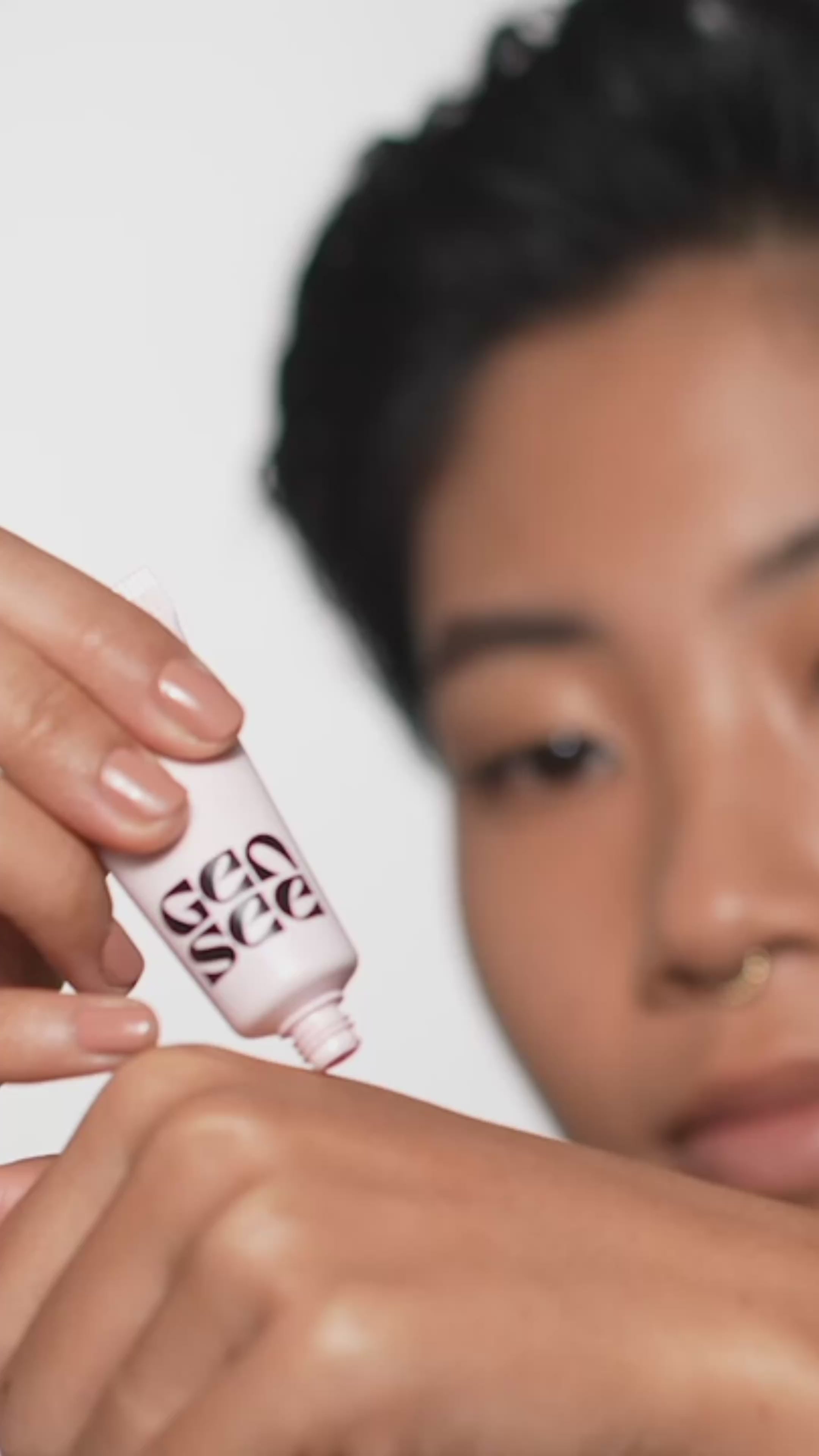 Load video: 52784035758450