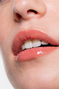 Clean Sheen Lip Gloss